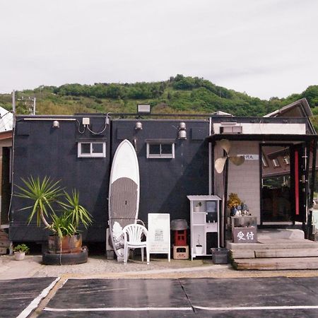千代丸コンテナハウス Hotel Uwajima Luaran gambar